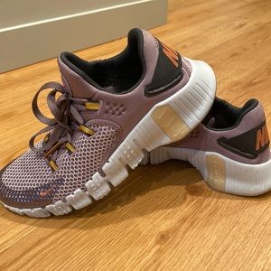 Nike Metcons. Practically new. Smoke free home.